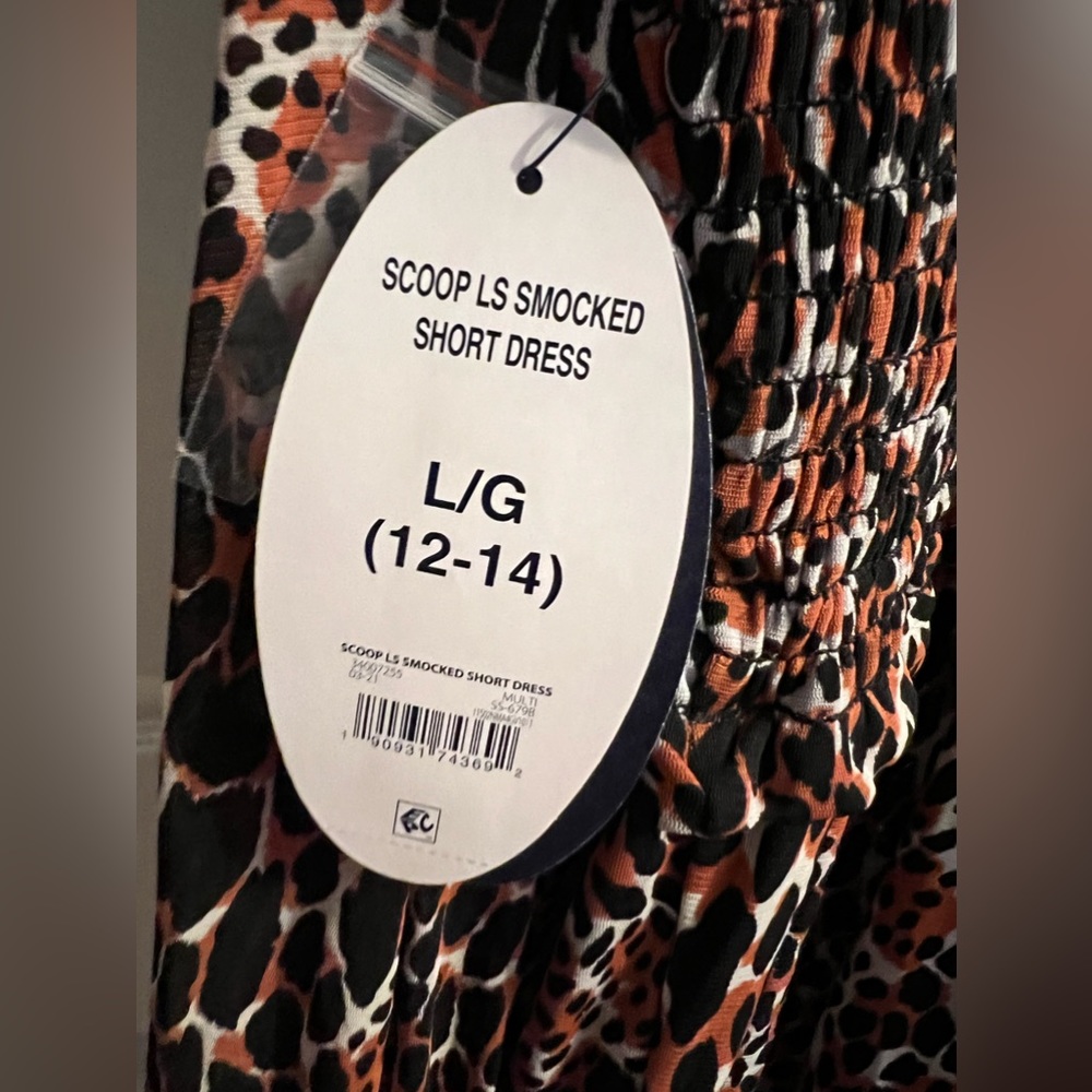 Scoop dress new with tags size large - Picture 4 of 7